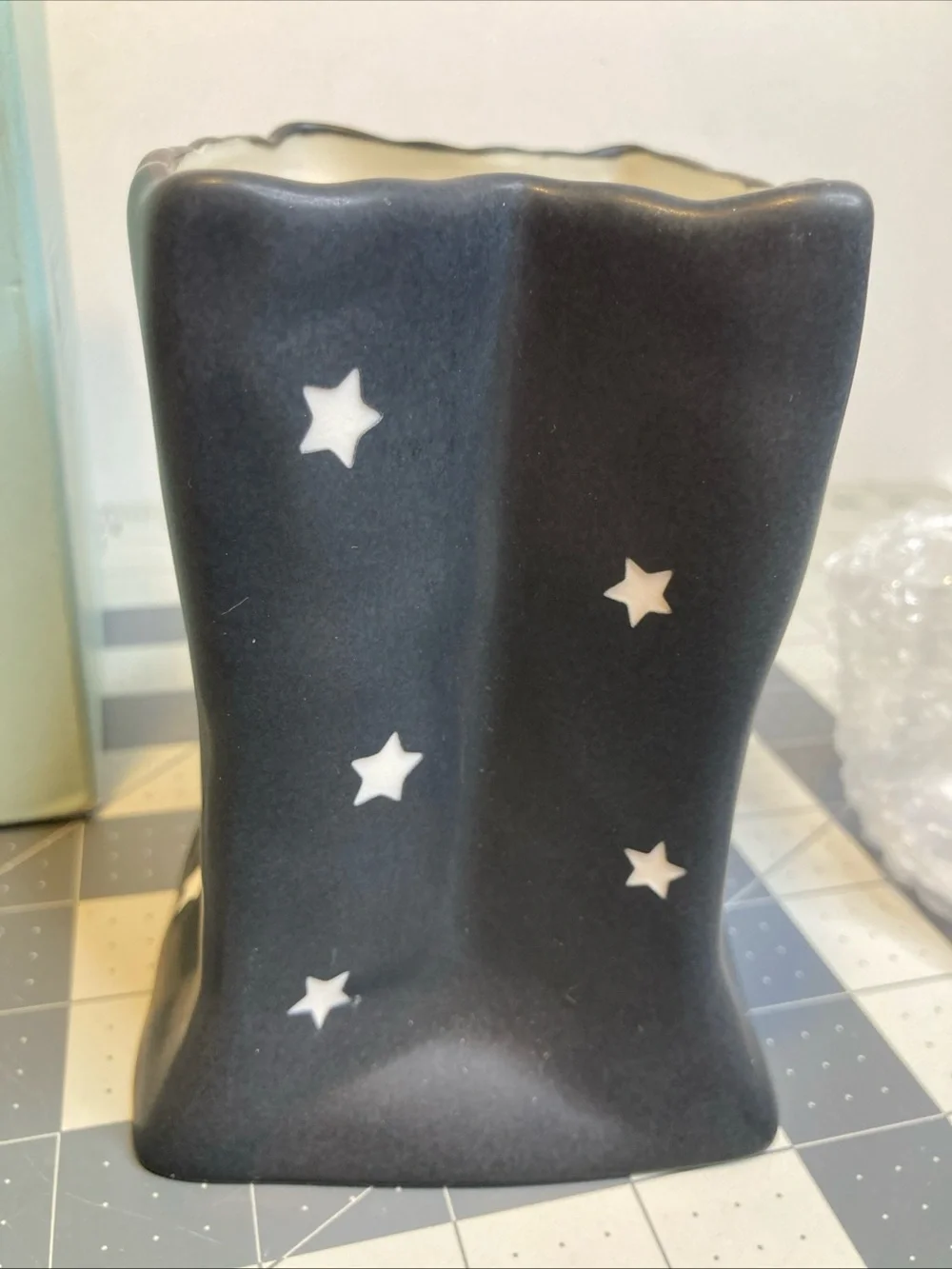 PartyLite Witch Votive Luminary Bag w/Votive Cup Glowing Black Ceramic P9775 - Picture 6 of 6